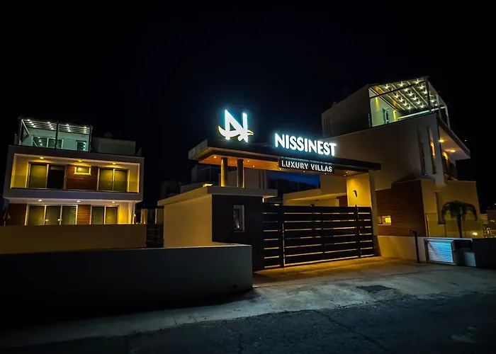 Nissinest Luxury Villa Ayia Napa