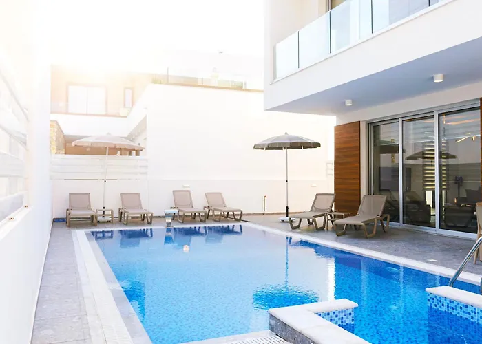 Nissinest Luxury * Ayia Napa