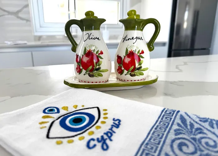 Villa Nissinest Luxury *