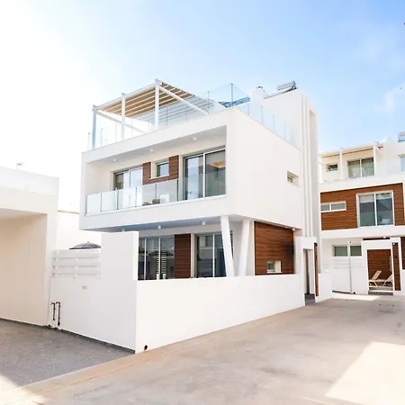 Nissinest Luxury * Agia Napa