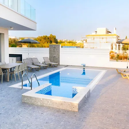 וילה Nissinest Luxury איה נאפה
