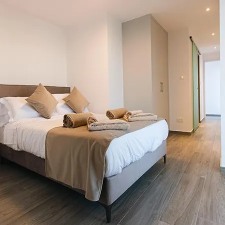 Nissinest Luxury Villa *