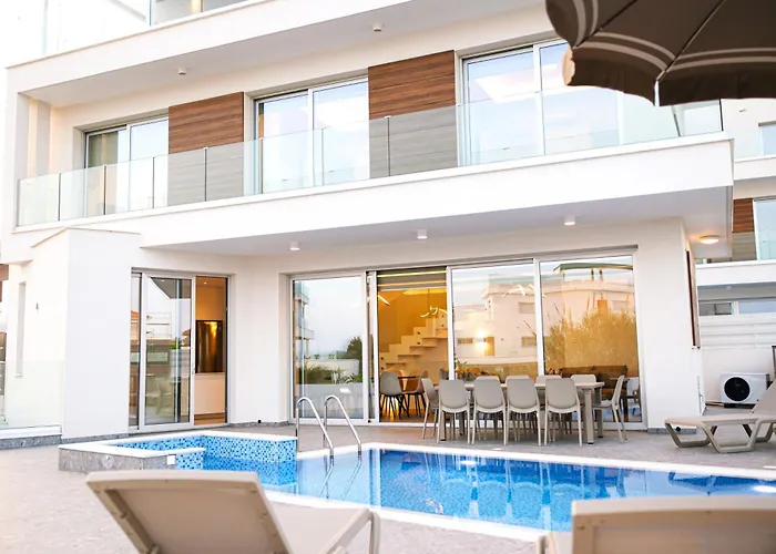 Nissinest Luxury Willa *