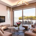 Villa Nissinest Luxury