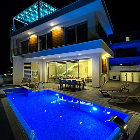 Nissinest Luxury